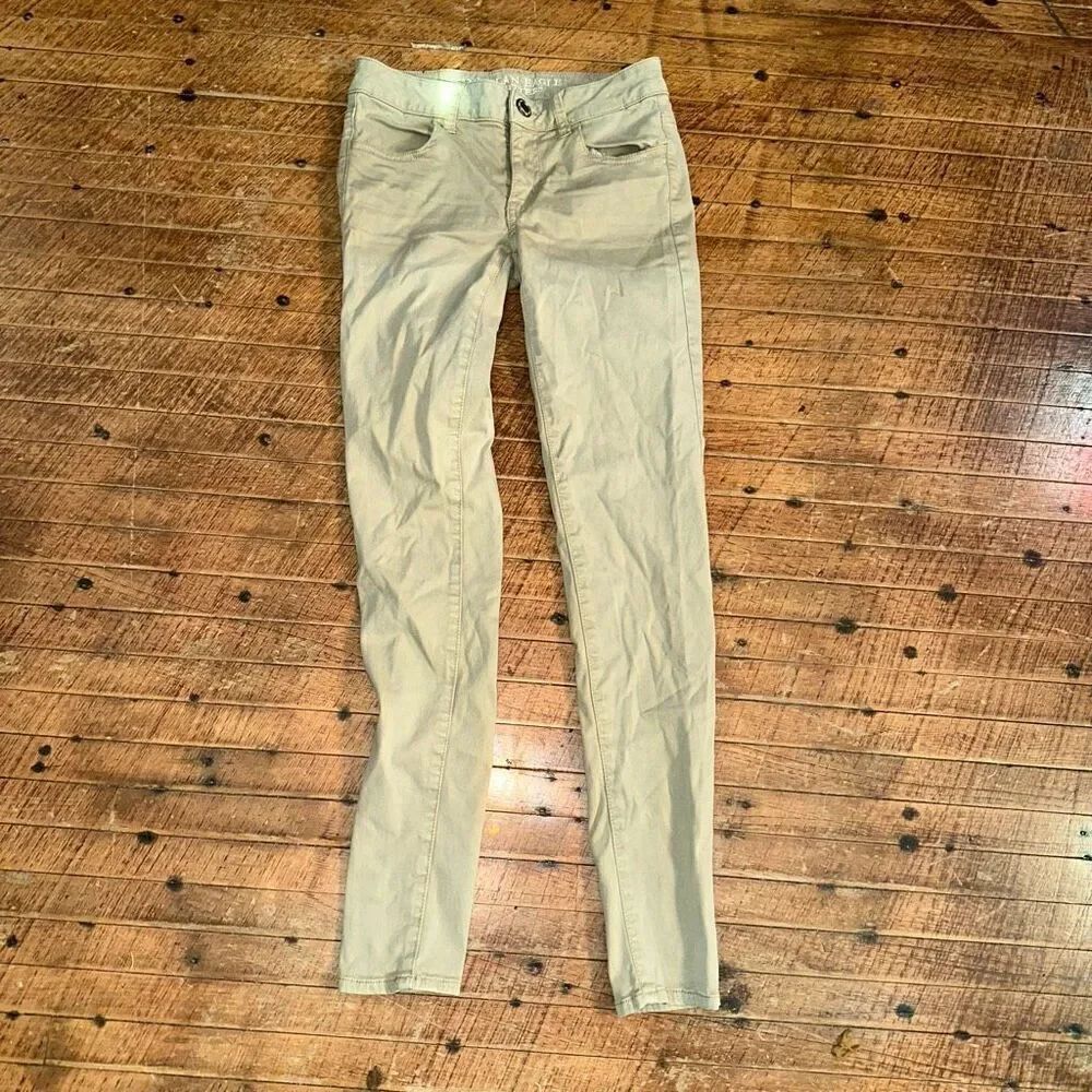 American Eagle tan Sateen 0 super stretch normcore jeggings
